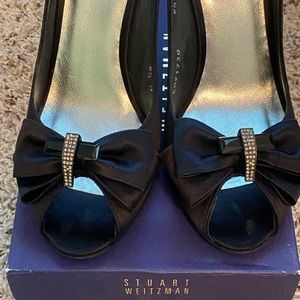 Stuart Weitzman Black Satin pumps size 8.5